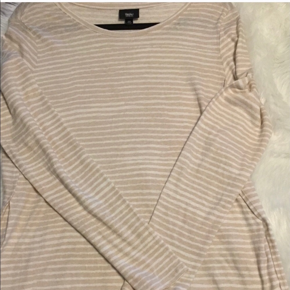 Perfect transition top from Winter to Spring!